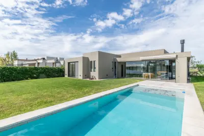 Casa - Nuestra Señora de Fatima - San Sebastián, Tagle 6498, Área 10 - Pilar y Loma Verde - Zona Norte - foto 1